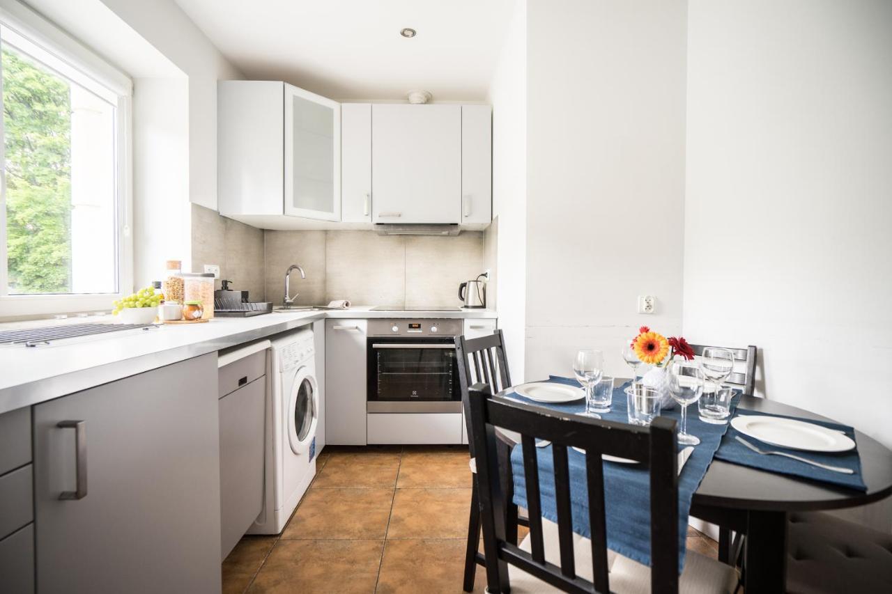 Oomph Warsaw Big Apartment With Balcony Near Old Town ภายนอก รูปภาพ